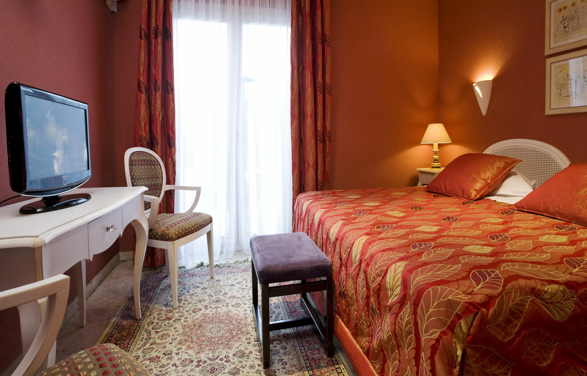 Hotel L'Olivier - Piscine & Parking Cannes Room photo