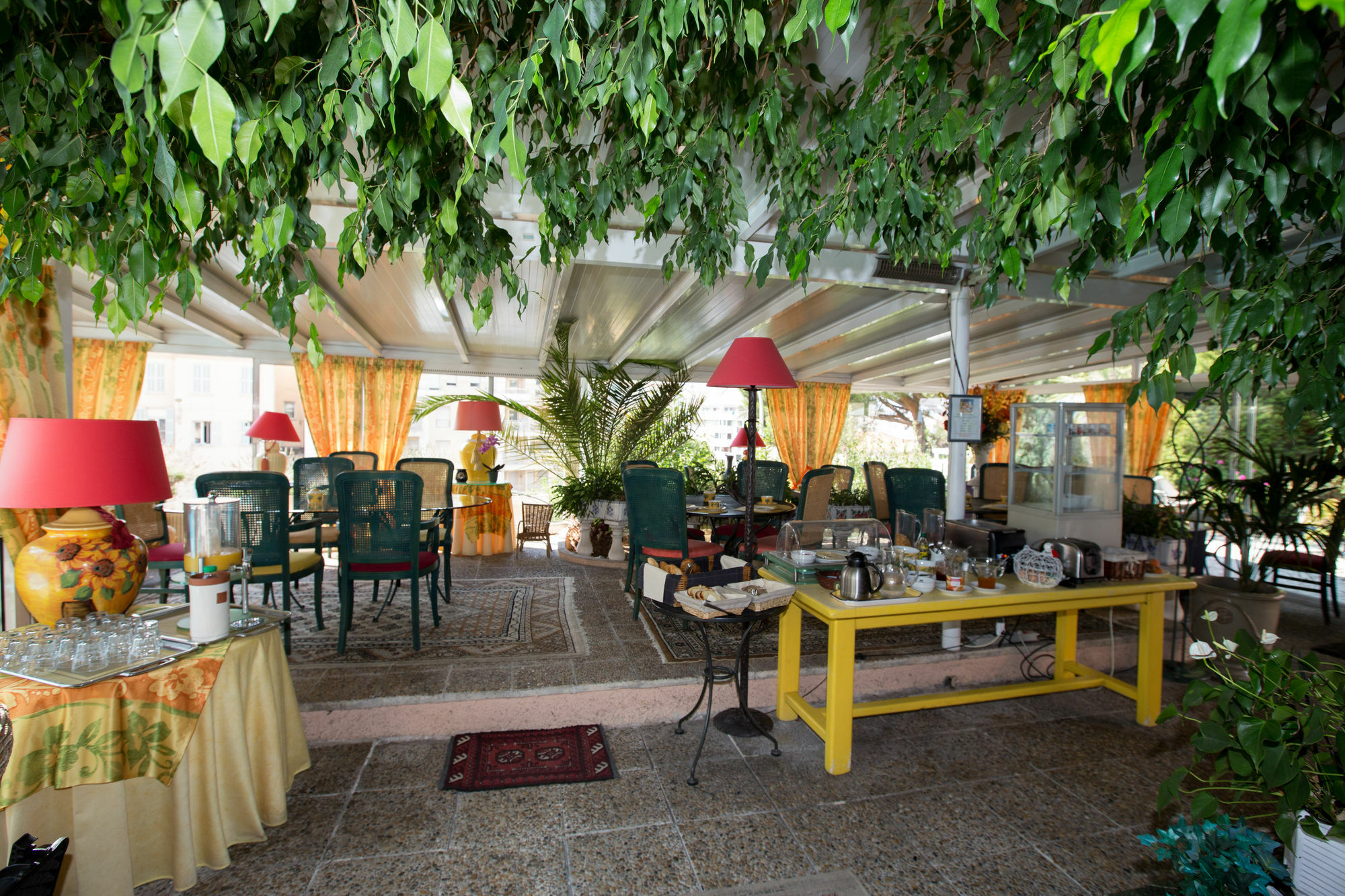 Hotel L'Olivier - Piscine & Parking Cannes Exterior photo
